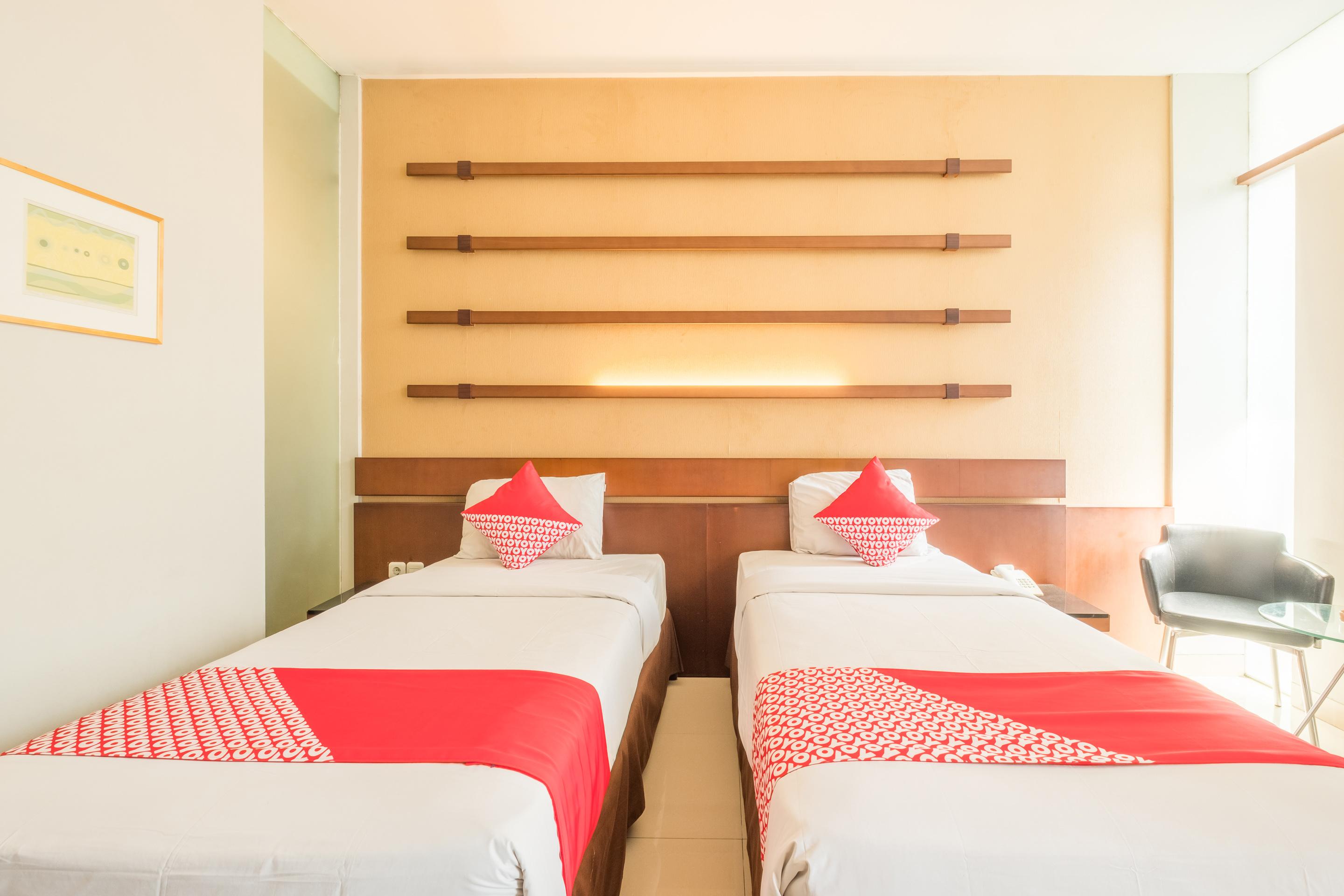 Capital O 874 Hotel Nyland Pasteur Bandung Dış mekan fotoğraf