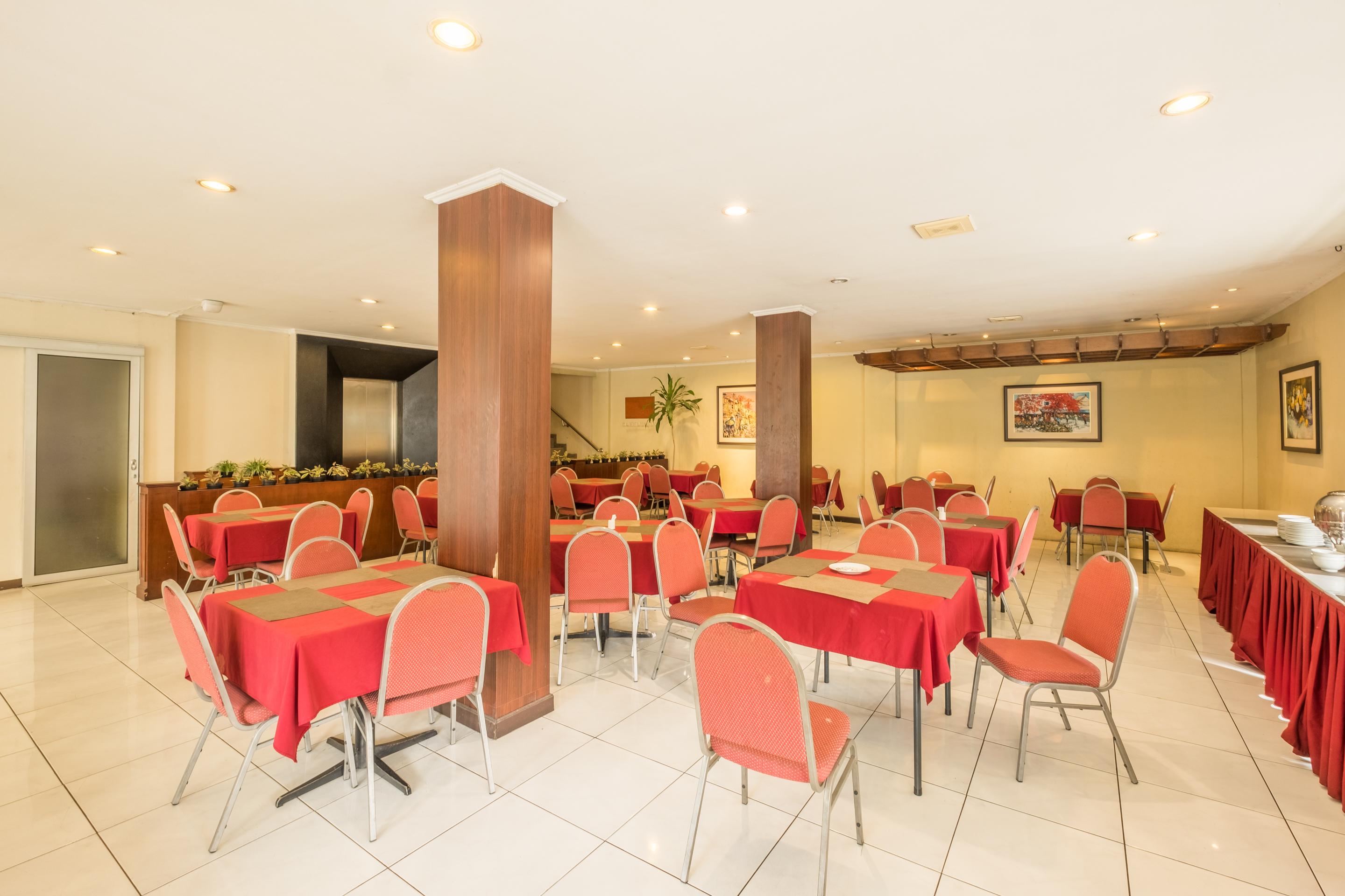Capital O 874 Hotel Nyland Pasteur Bandung Dış mekan fotoğraf
