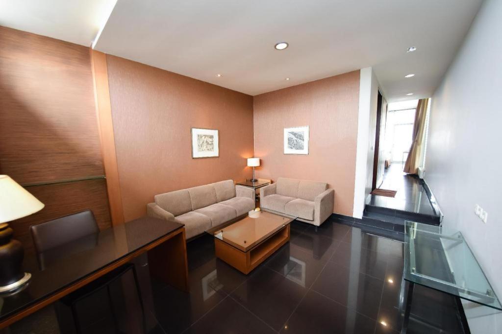 Capital O 874 Hotel Nyland Pasteur Bandung Dış mekan fotoğraf