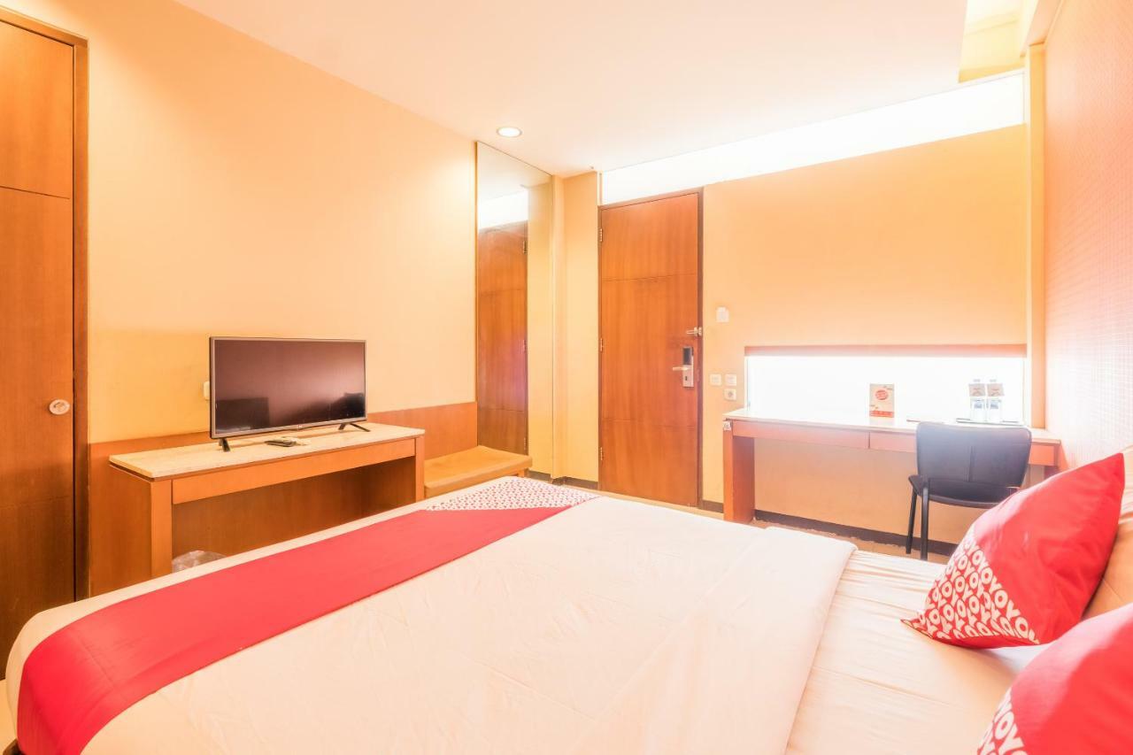 Capital O 874 Hotel Nyland Pasteur Bandung Dış mekan fotoğraf