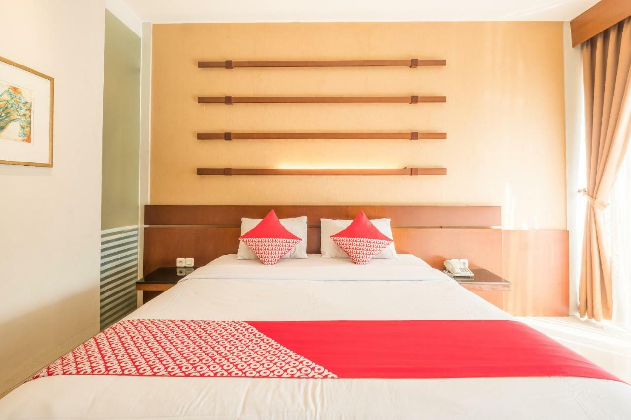 Capital O 874 Hotel Nyland Pasteur Bandung Dış mekan fotoğraf